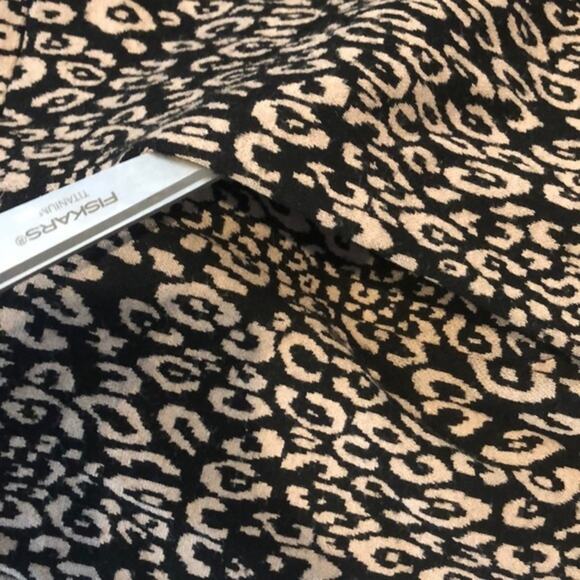 Trina Turk Animal Print Shift Dress Size 2 - Picture 6 of 6